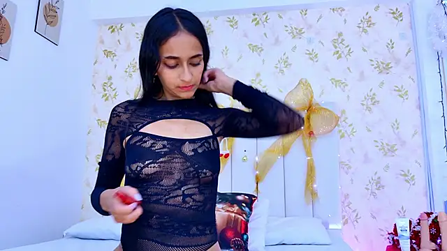 Samanta Isel online show from 11-25-25, 02:55