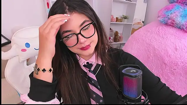 dolce antonellaa online show from 02-26-26, 03:16