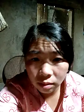 quynhkoolbae online show from 10-01-25, 11:11