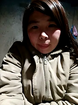 quynhkoolbae online show from 11-21-25, 02:16