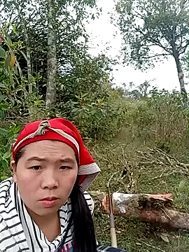 quynhkoolbae online show from 11-22-25, 02:21