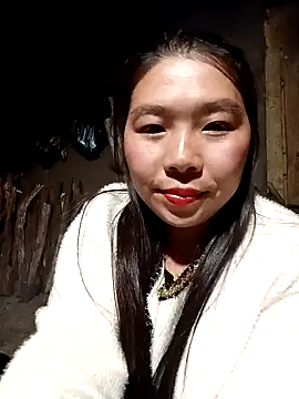 quynhkoolbae online show from 12-21-25, 01:40