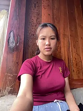 Snapshot of May_nhi chatting on 07-06-26, 02:08 May nhi online show from 07-06-26, 02:08