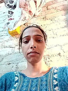 Pinki thakur 1 online show from 10-16-25, 04:02