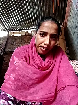 Snapshot of Pinki_thakur_1 chatting on 12-14-25, 09:03 Pinki thakur 1 online show from 12-14-25, 09:03