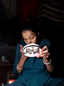 Snapshot of Pinki_thakur_1 chatting on 02-12-26, 06:03 Pinki thakur 1 online show from 02-12-26, 06:03