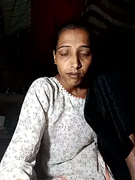 Snapshot of Pinki_thakur_1 chatting on 02-16-26, 07:32 Pinki thakur 1 online show from 02-16-26, 07:32