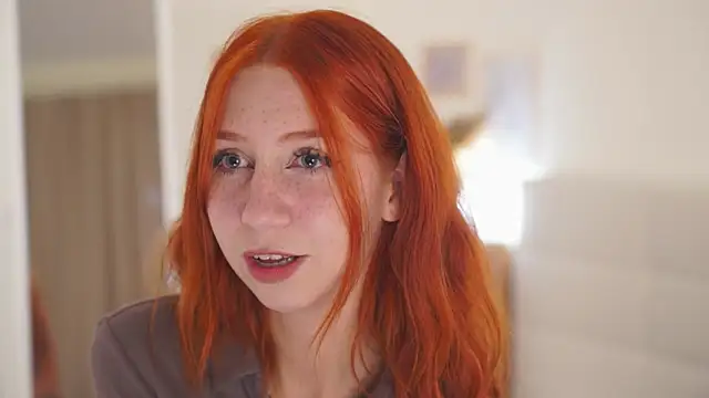 Snapshot of Venelopa chatting on 10-01-25, 02:56 Venelopa online show from 10-01-25, 02:56