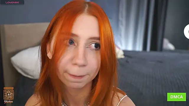 Snapshot of Venelopa chatting on 11-08-25, 03:01 Venelopa online show from 11-08-25, 03:01