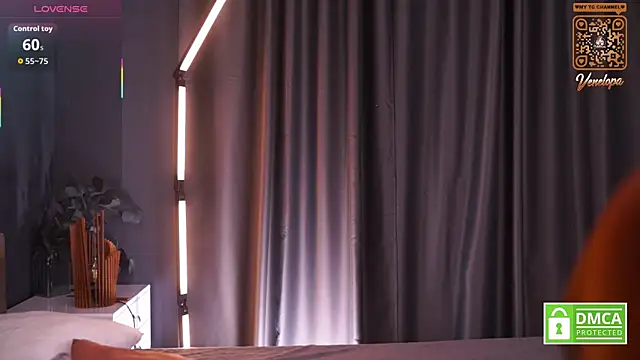 Snapshot of Venelopa chatting on 11-30-25, 03:49 Venelopa online show from 11-30-25, 03:49