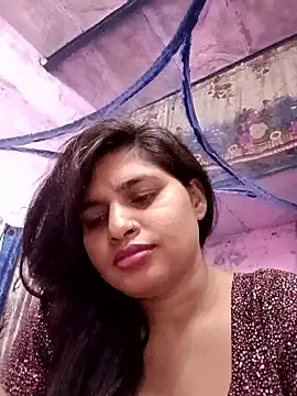 Snapshot of TINASONI chatting on 09-15-25, 03:39 TINASONI online show from 09-15-25, 03:39