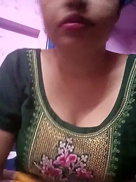 Snapshot of TINASONI chatting on 09-20-25, 03:02 TINASONI online show from 09-20-25, 03:02