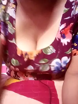 Snapshot of TINASONI chatting on 10-24-25, 03:08 TINASONI online show from 10-24-25, 03:08