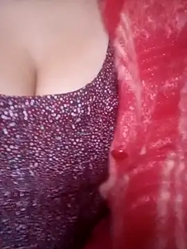 Snapshot of TINASONI chatting on 11-25-25, 03:06 TINASONI online show from 11-25-25, 03:06