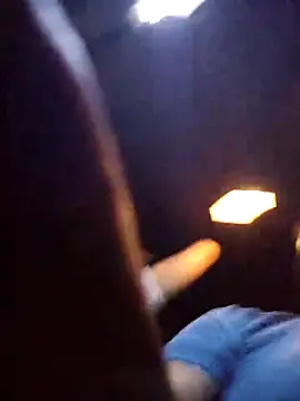 Snapshot of VijayLover69 chatting on 09-29-25, 03:50 VijayLover69 online show from 09-29-25, 03:50