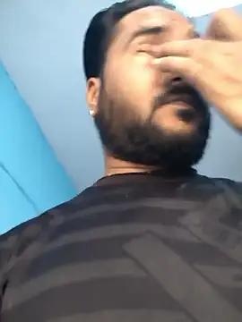 Snapshot of VijayLover69 chatting on 11-09-25, 08:34 VijayLover69 online show from 11-09-25, 08:34