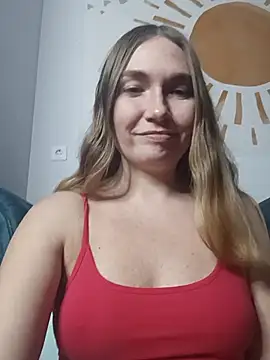 KisaVixen online show from 11-18-25, 04:33