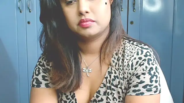 Snapshot of Indian_GlowingMiax chatting on 09-13-25, 08:47 Indian GlowingMiax online show from 09-13-25, 08:47