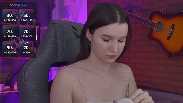 AgataWillis online show from 03-07-26, 05:59