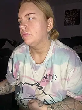 MysteriousMylaX online show from 10-15-25, 06:13