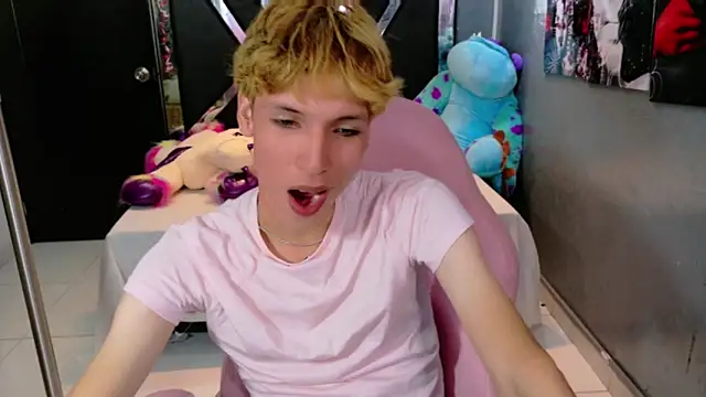 park jimin1 online show from 09-30-25, 02:22