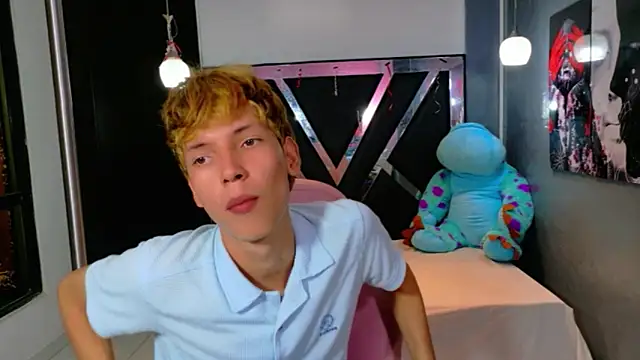 park jimin1 online show from 10-06-25, 12:13