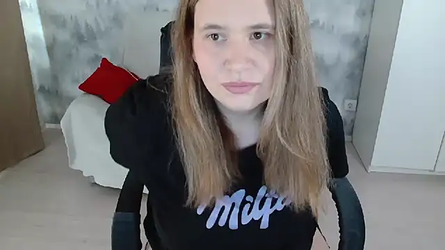 AdelinaLawson online show from 04-12-26, 11:26