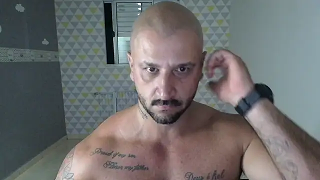 Snapshot of JeanCafa chatting on 05-09-26, 04:06 JeanCafa online show from 05-09-26, 04:06
