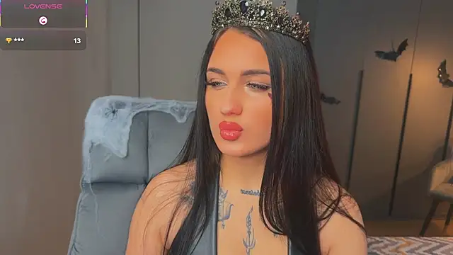 mygoddesshecate online show from 10-25-25, 05:37