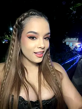 Snapshot of Sam_pablo21 chatting on 11-01-25, 12:12 Sam pablo21 online show from 11-01-25, 12:12