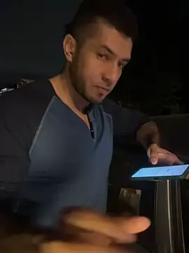 Snapshot of Sam_pablo21 chatting on 11-13-25, 03:05 Sam pablo21 online show from 11-13-25, 03:05