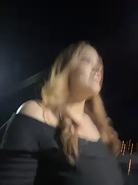 Snapshot of Sam_pablo21 chatting on 11-22-25, 01:04 Sam pablo21 online show from 11-22-25, 01:04