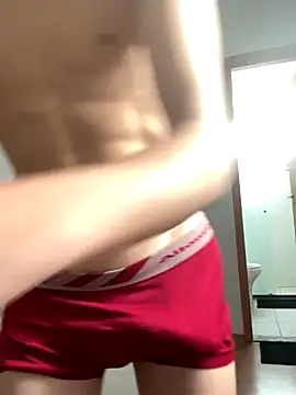 Snapshot of branquinho62 chatting on 09-16-25, 05:58 branquinho62 online show from 09-16-25, 05:58