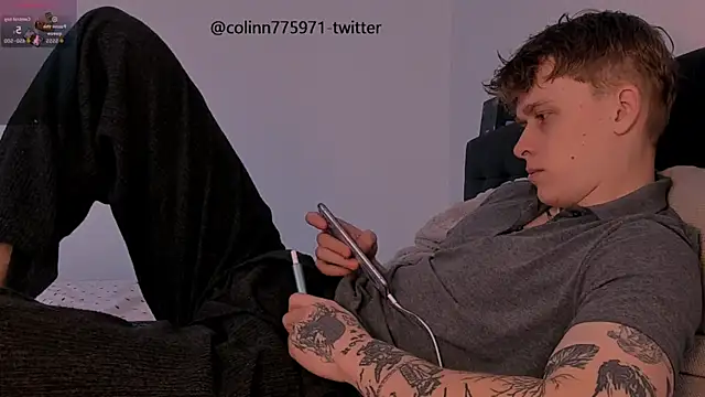 Snapshot of TalkingHead_0_ chatting on 03-24-26, 05:56 TalkingHead 0 online show from 03-24-26, 05:56