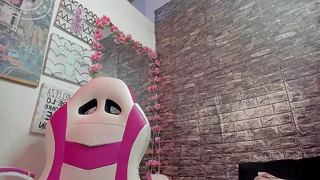 karoll  sex online show from 03-09-26, 01:04