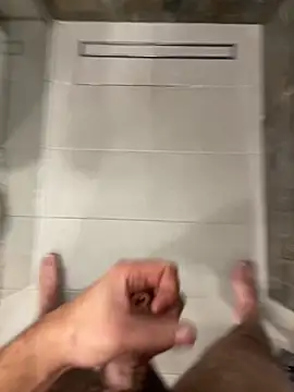 Snapshot of MrZli chatting on 11-08-25, 01:22 MrZli online show from 11-08-25, 01:22