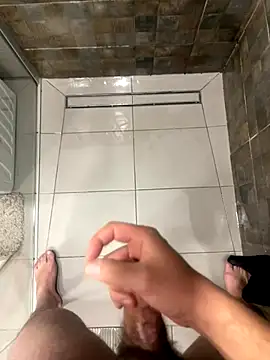 Snapshot of MrZli chatting on 11-28-25, 07:49 MrZli online show from 11-28-25, 07:49