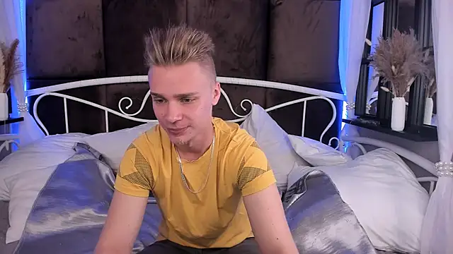 LawrenceMiles online show from 09-24-25, 10:29