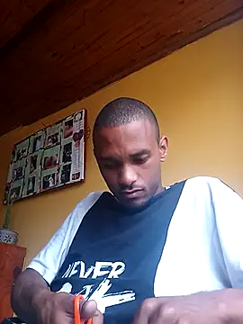 Snapshot of Big10387 chatting on 10-23-25, 02:27 Big10387 online show from 10-23-25, 02:27