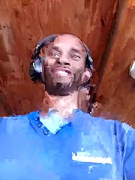 Snapshot of Big10387 chatting on 10-27-25, 02:21 Big10387 online show from 10-27-25, 02:21