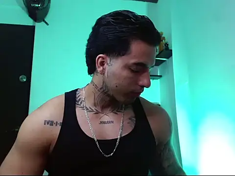 Snapshot of ragnar_phoenix chatting on 01-05-26, 08:23 ragnar phoenix online show from 01-05-26, 08:23