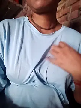 Snapshot of Babyanjel0055 chatting on 09-21-25, 01:29 Babyanjel0055 online show from 09-21-25, 01:29