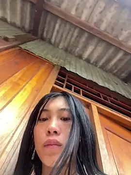 Snapshot of EmLy02 chatting on 03-12-26, 02:07 EmLy02 online show from 03-12-26, 02:07