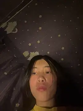 Snapshot of EmLy02 chatting on 03-14-26, 01:34 EmLy02 online show from 03-14-26, 01:34