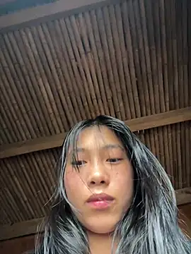 Snapshot of EmLy02 chatting on 04-02-26, 02:53 EmLy02 online show from 04-02-26, 02:53