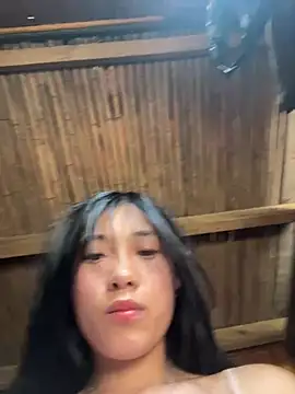 Snapshot of EmLy02 chatting on 04-09-26, 02:55 EmLy02 online show from 04-09-26, 02:55