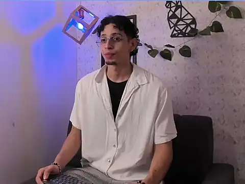 nicolai drake online show from 10-15-25, 12:55