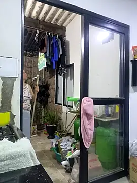 Snapshot of Nina_vallon chatting on 09-10-25, 10:26 Nina vallon online show from 09-10-25, 10:26