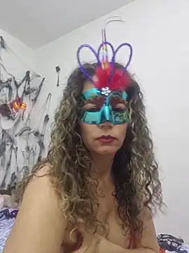 Snapshot of Nina_vallon chatting on 10-24-25, 10:44 Nina vallon online show from 10-24-25, 10:44