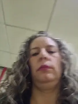 Snapshot of Nina_vallon chatting on 11-25-25, 08:42 Nina vallon online show from 11-25-25, 08:42